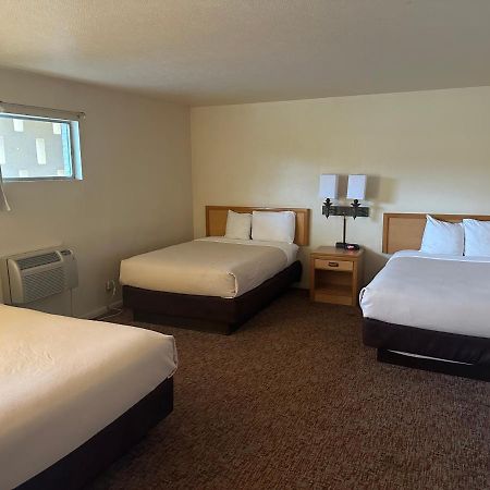 Big Bend Traveler'S Inn Great Bend Kültér fotó